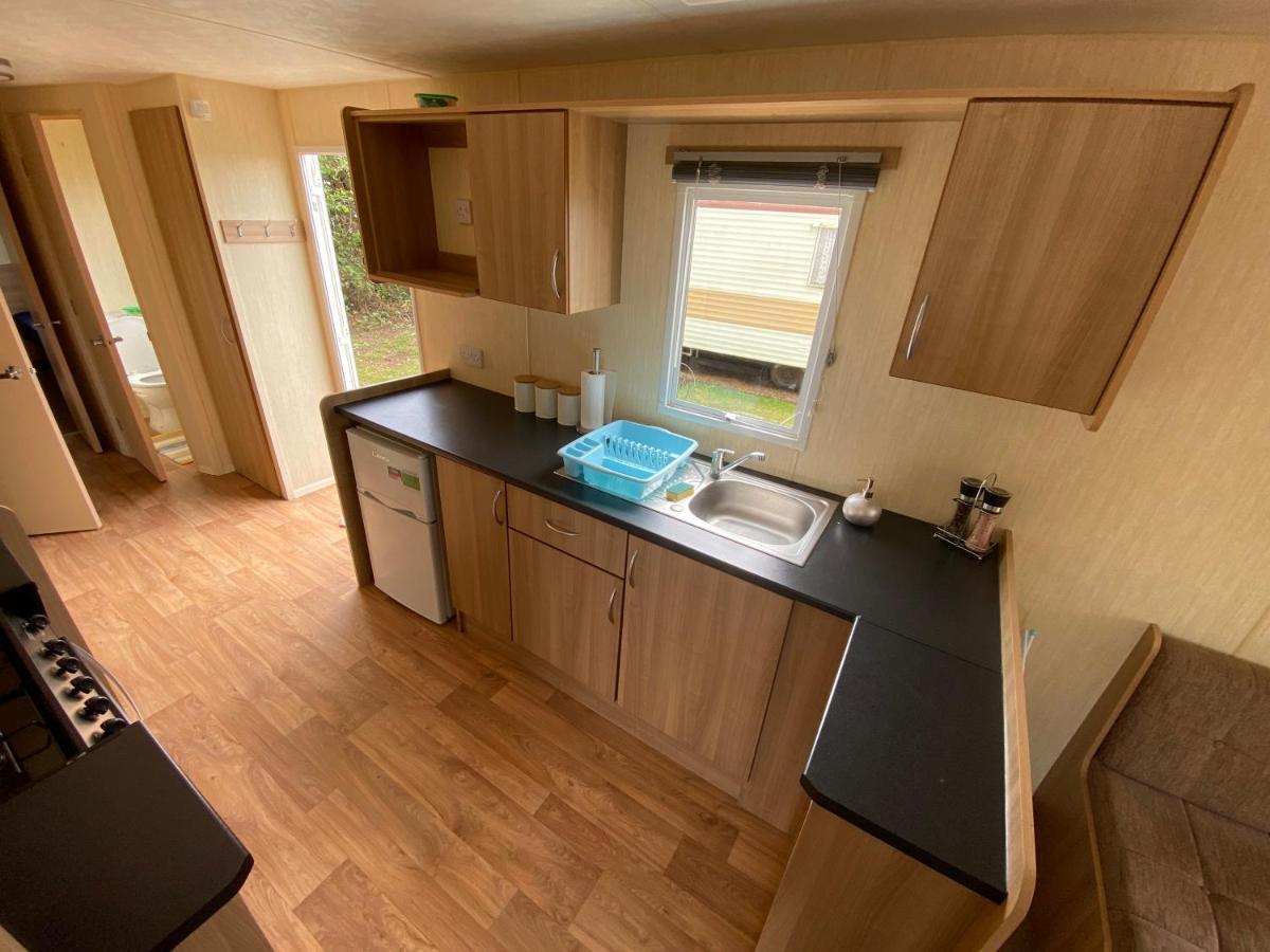 3 Bed 8 Berth Caravan In California Cliffs - M1 Great Yarmouth Exterior photo